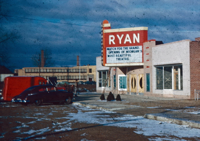 Ryan Theatre - Ryan Theatre Warren Mi Entrance Before Opening 1949 Courtesy Al Johnson (newer photo)